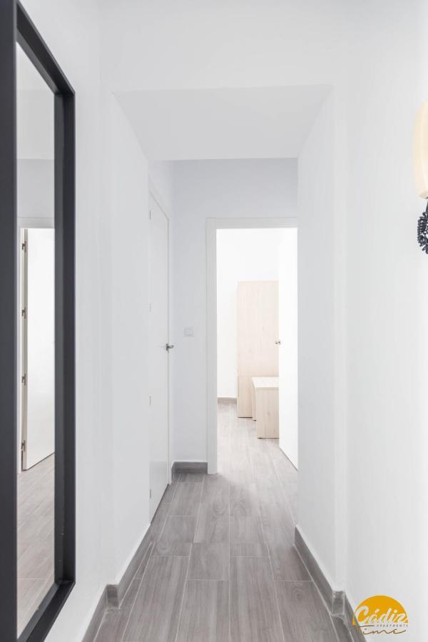 The House Of Colors By Cadiz Time Apartment Exterior photo