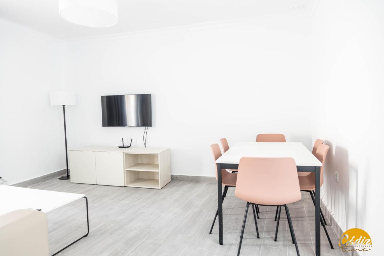 The House Of Colors By Cadiz Time Apartment Exterior photo